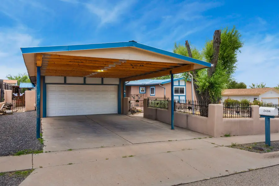 2404 Calle Loma Bonita, Santa Fe, NM 87507 - #2
