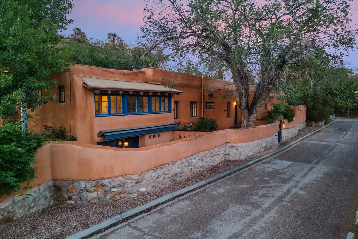 517 Hillside Avenue, Santa Fe, NM 87501 - #1