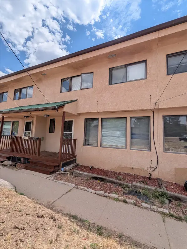 2332 45th Street #B, Los Alamos, NM 87544