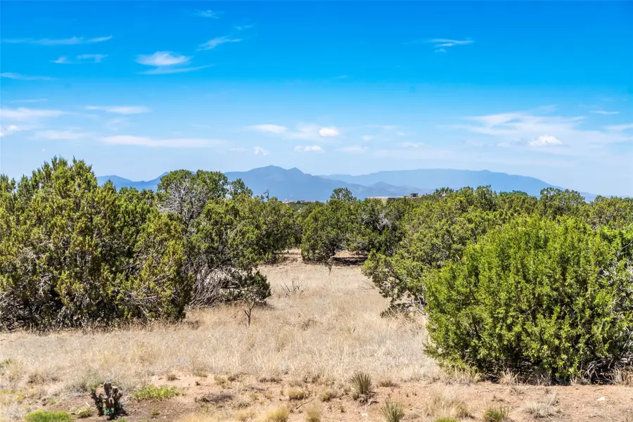 1 Manzano Court, Santa Fe, NM 87508 - #3