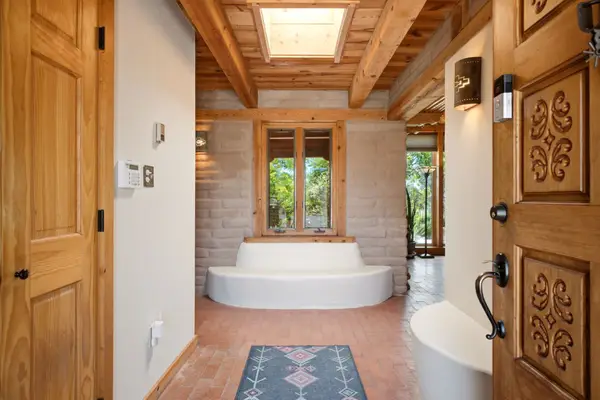 22 Mimosa Road, Santa Fe, NM 87508