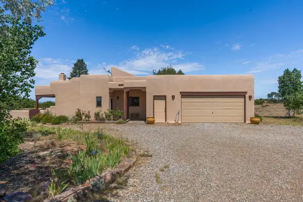22 Aventura Road, Santa Fe, NM 87508