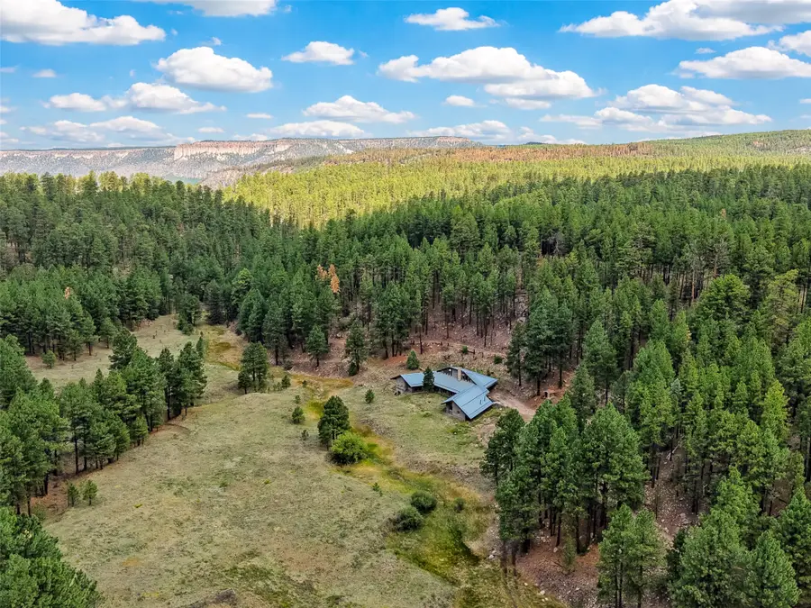 976 Vallecitos Road, Jemez Springs, NM 87025 - #2