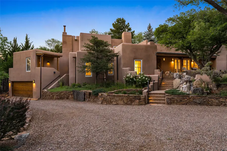 541 Camino Rancheros, Santa Fe, NM 87505 - #3