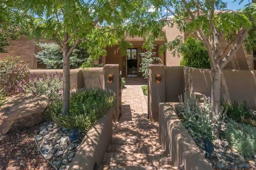 111 Avenida Frijoles, Santa Fe, NM 87507 - #1