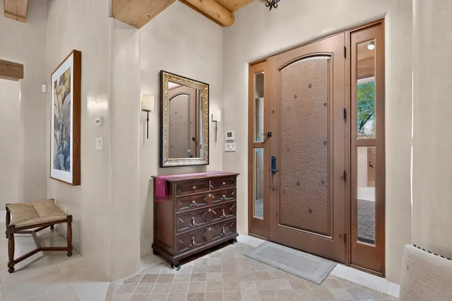 111 Avenida Frijoles, Santa Fe, NM 87507 - #2