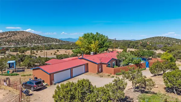 12 Apache Ridge Road, Santa Fe, NM 87505
