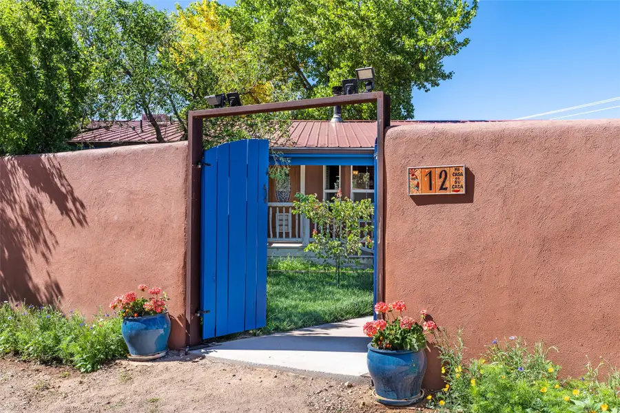 12 Apache Ridge Road, Santa Fe, NM 87505 - #3