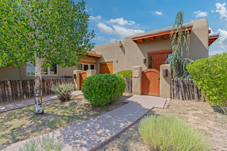 11 Pulitzer Trail #D, Santa Fe, NM 87506 - #2