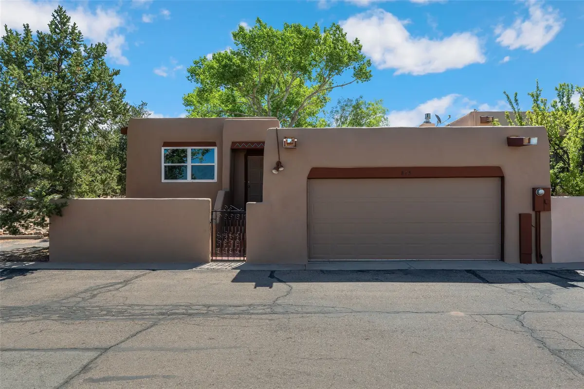 815 Faldas De La Sierra, Santa Fe, NM 87501 - #1