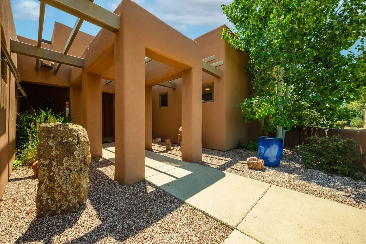 2155 Plazuela Vista, Santa Fe, NM 87505 - #1