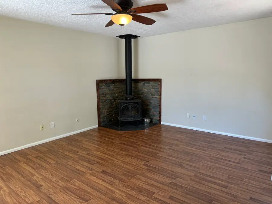 343 Connie Avenue, White Rock, NM 87547 - #3