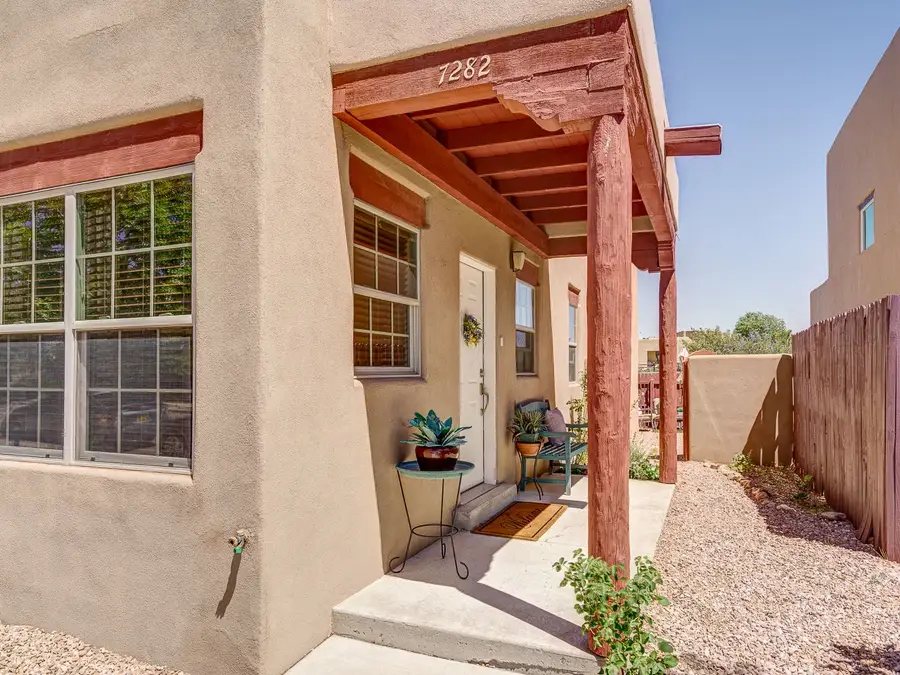 7282 Avenida El Nido, Santa Fe, NM 87507 - #2