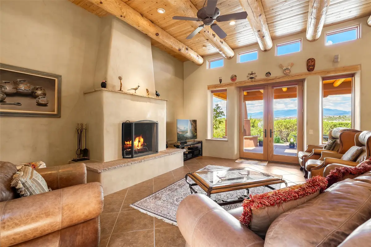 4 Calle Perezoso, Santa Fe, NM 87507 - #1