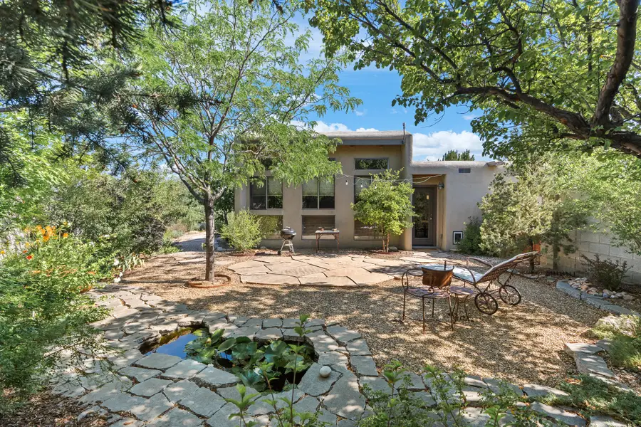 2396 Cielo Vista, Santa Fe, NM 87507 - #2