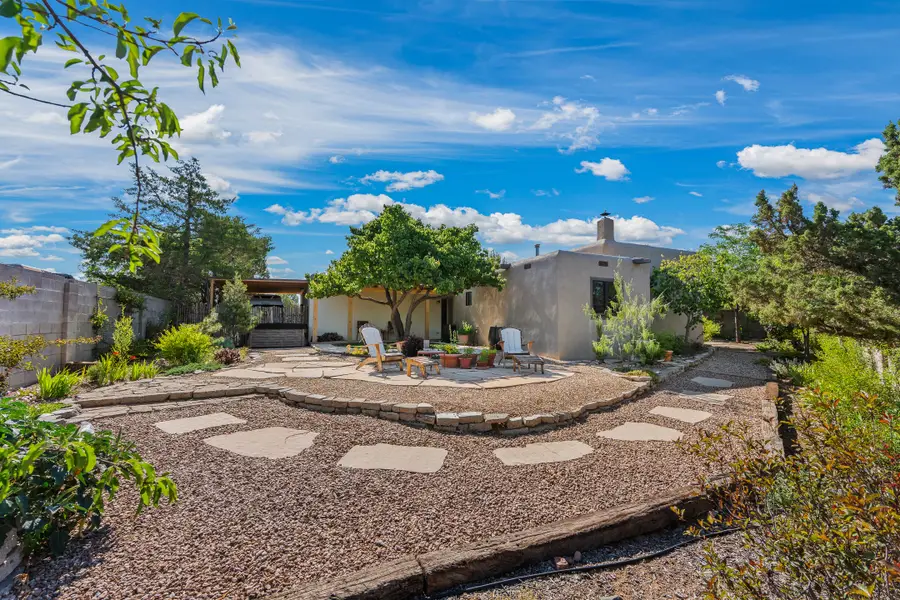 2396 Cielo Vista, Santa Fe, NM 87507 - #3