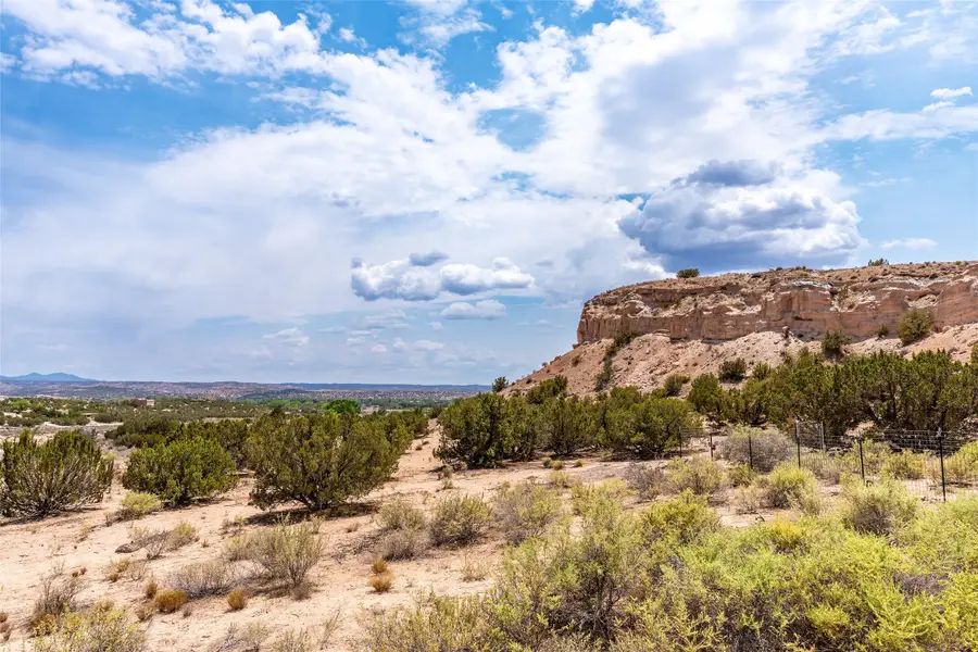 209 Thankhohay Poe (cr 113), Santa Fe, NM 87506 - #2