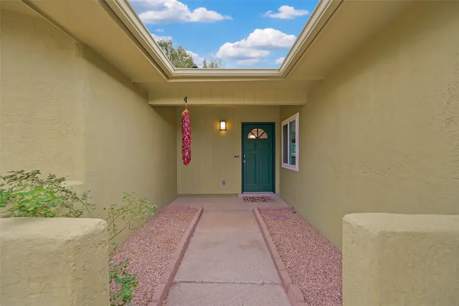 2529 Camino Cabestro, Santa Fe, NM 87505 - #3