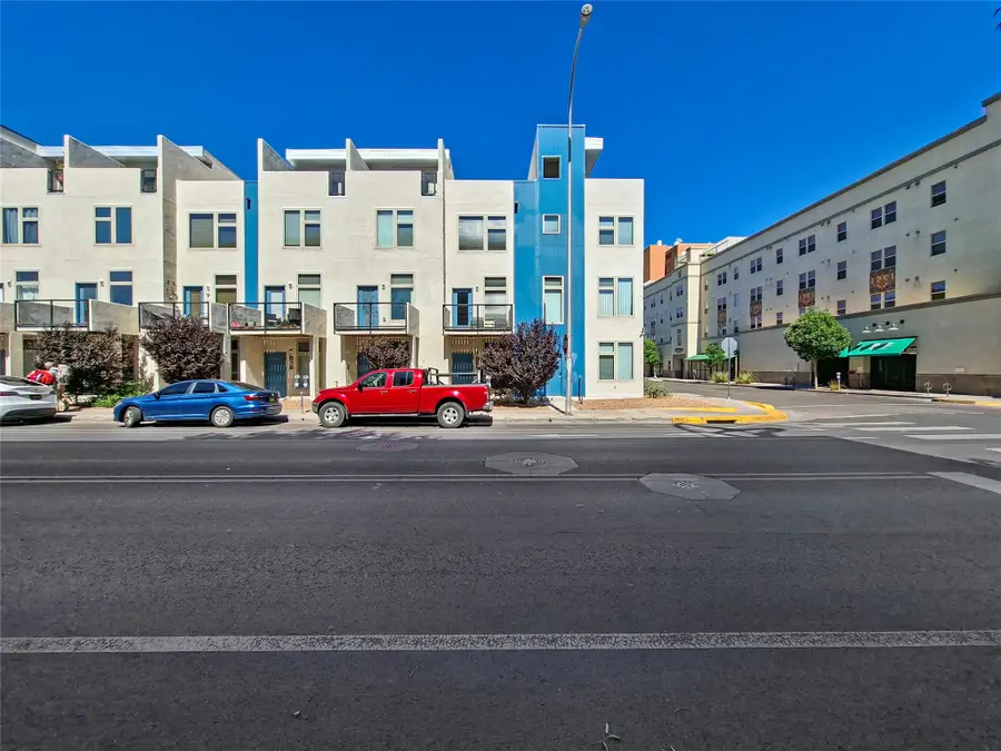 304 Titanium Street Sw, Albuquerque, NM 87102 - #3