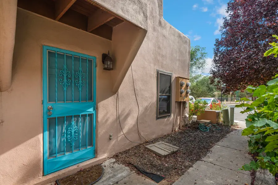 1516 Avenida De Las Americas, Santa Fe, NM 87507 - #3