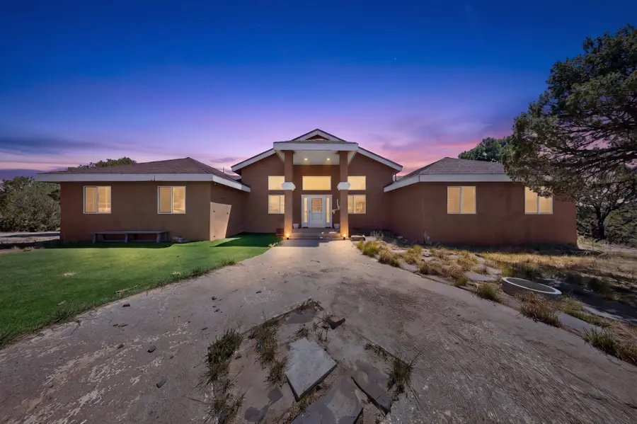 24 Calle De Leon, Las Vegas, NM 87701 - #2