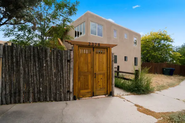 2378 Camino Capitan #4, Santa Fe, NM 87505