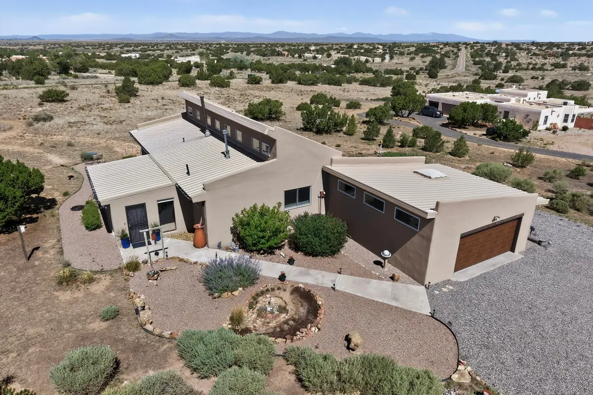 8 Estambre Court, Santa Fe, NM 87508 - #1