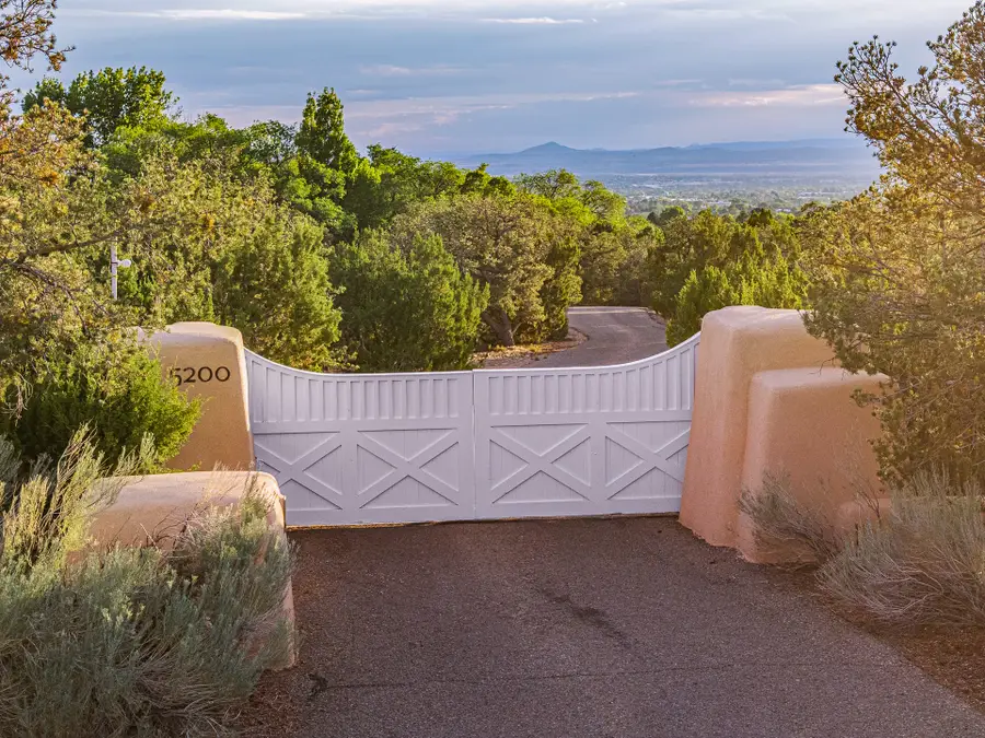 5200 Old Santa Fe Trl., Santa Fe, NM 87505 - #3