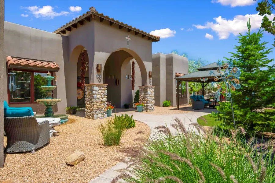 11 Vista Lagunitas, Santa Fe, NM 87507 - #2