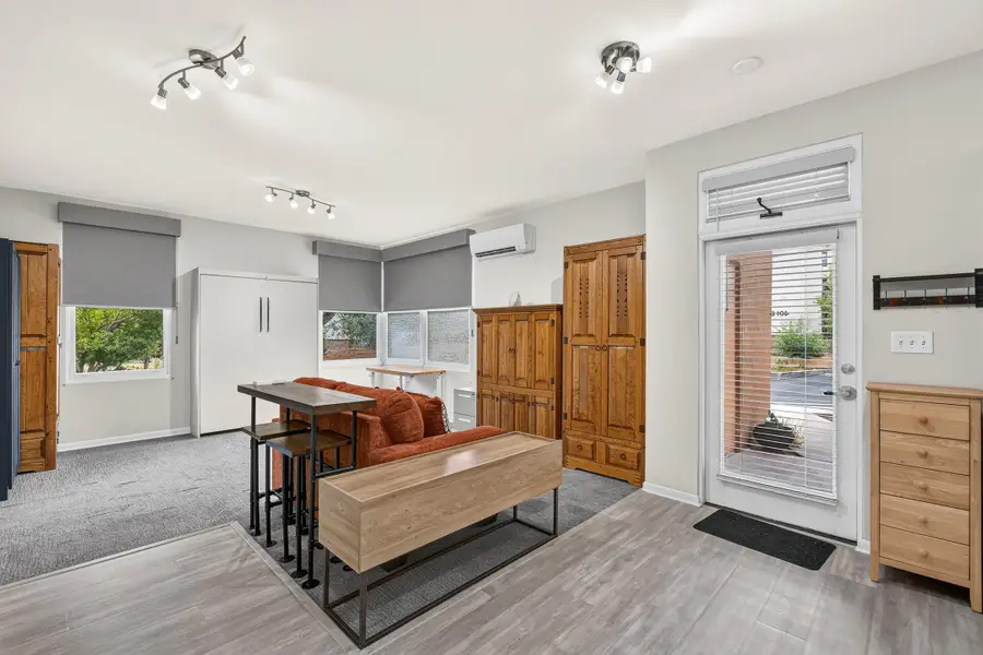 3600 Cerrillos #401B, Santa Fe, NM 87507 - #3