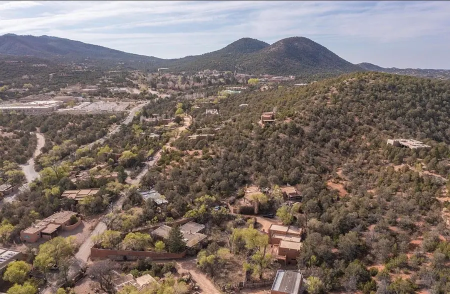 634 Camino De La Luz, Santa Fe, NM 87505 - #3