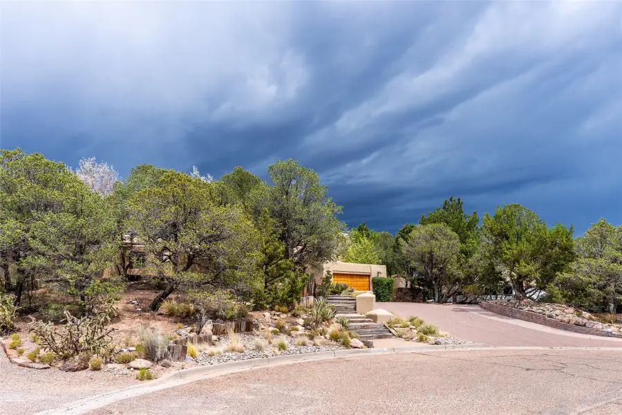 1009 Paseo De La Cuma, Santa Fe, NM 87501 - #3