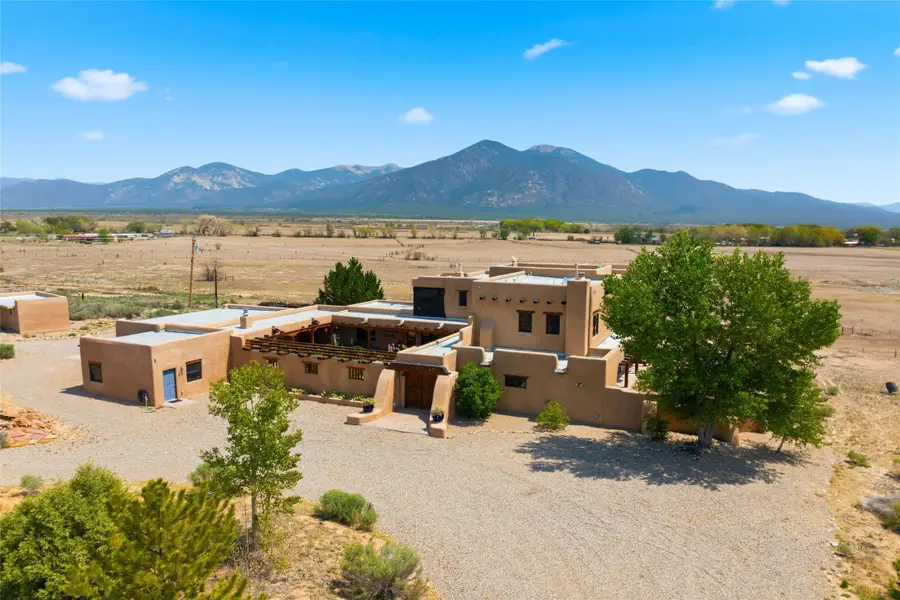 1534 Millicent Rogers, El Prado, NM 87529 - #3