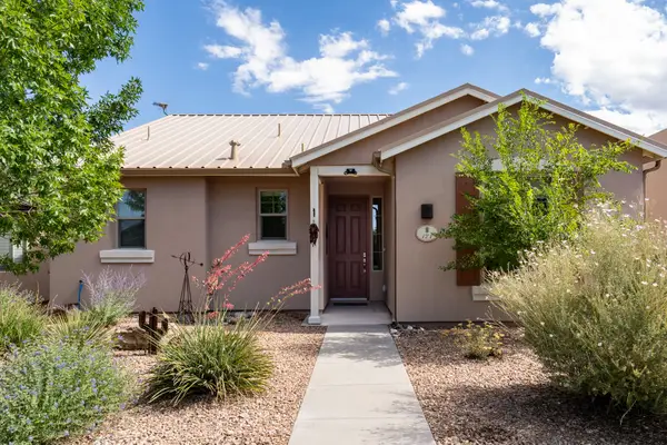 121 Rancho Viejo Boulevard, Santa Fe, NM 87507