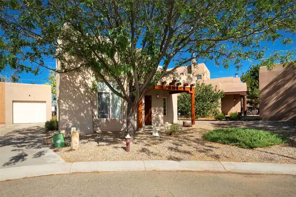 4275 River Song Lane, Santa Fe, NM 87507