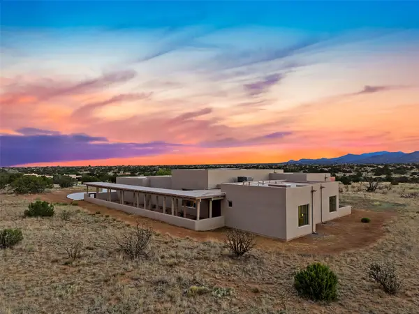 Address Withheld By Seller, Santa Fe, NM 87508