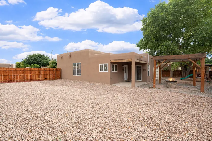 1007 Los Arboles, Espanola, NM 87532 - #3