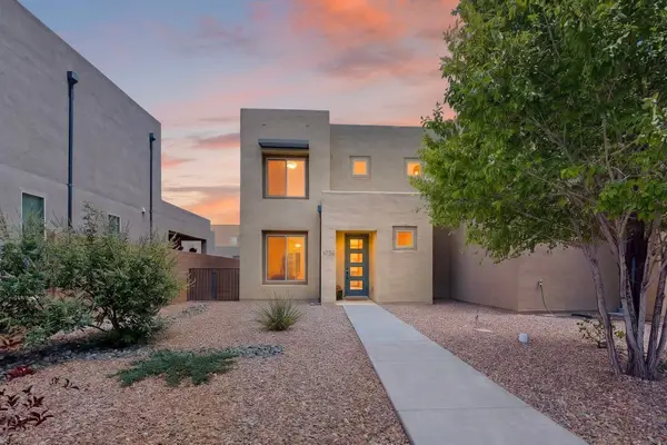 4736 Wheeler Peak, Santa Fe, NM 87507