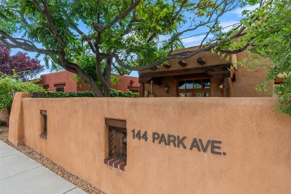 144 Park Avenue, Santa Fe, NM 87501