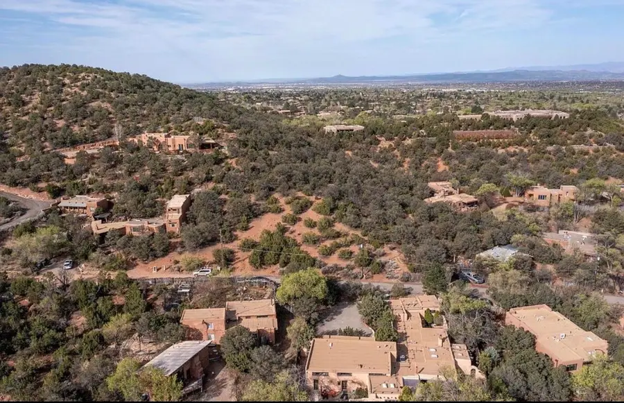 634 Camino De La Luz, Santa Fe, NM 87505 - #2