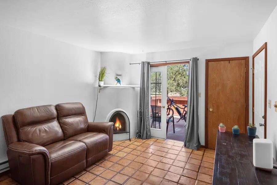 2600 Zia #I-15, Santa Fe, NM 87505 - #2