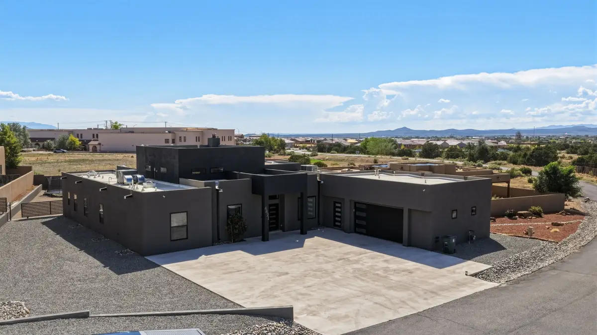 4421 Mission Bend, Santa Fe, NM 87507 - #1