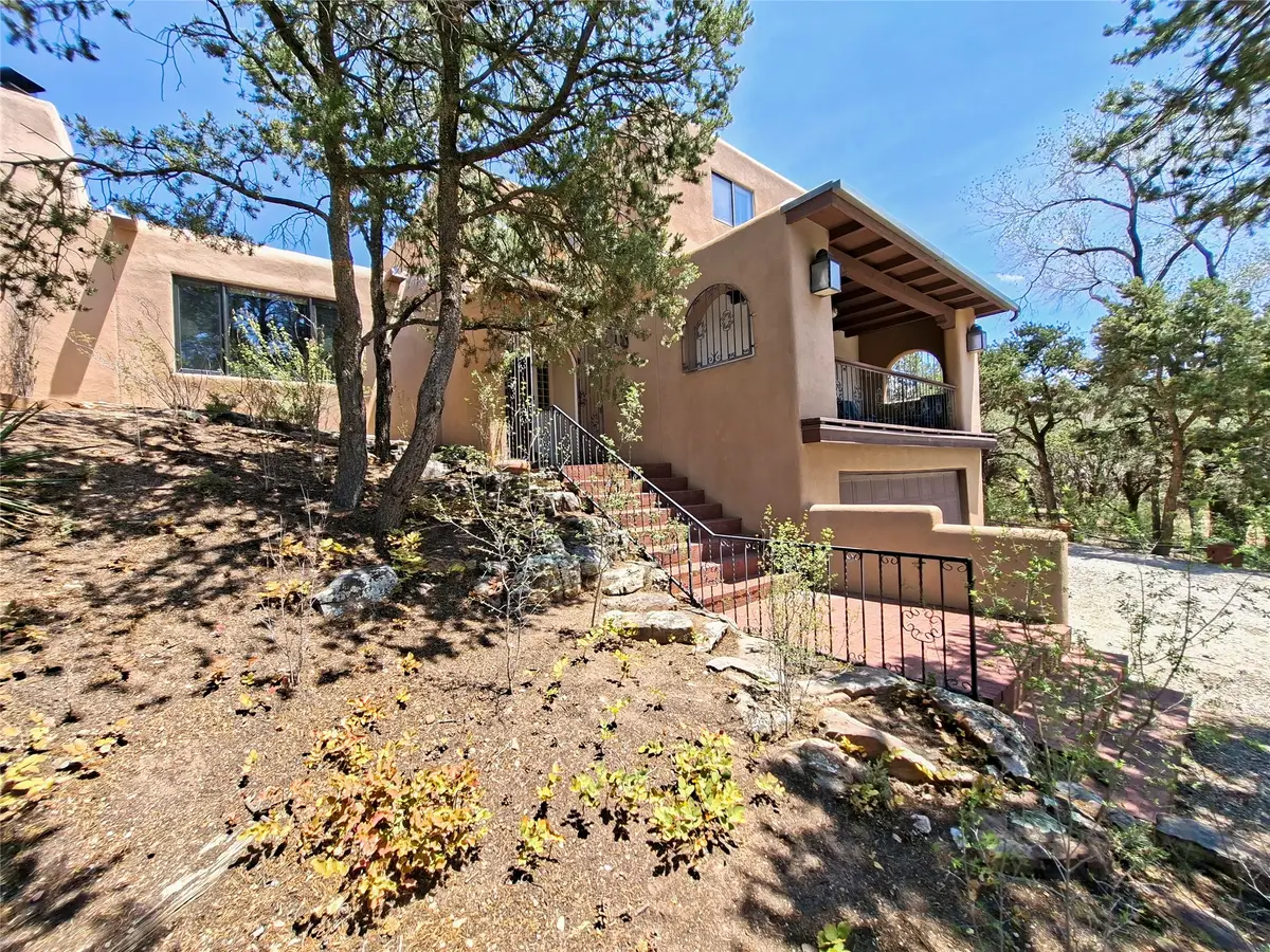 117 Vista Hermosa Street, Santa Fe, NM 87501 - #1