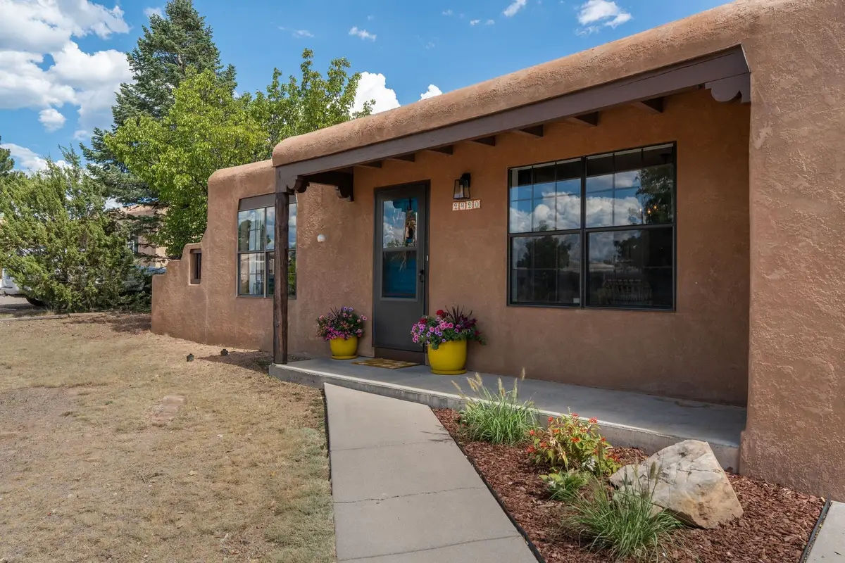 2420 Camino De Vida, Santa Fe, NM 87505 - #1
