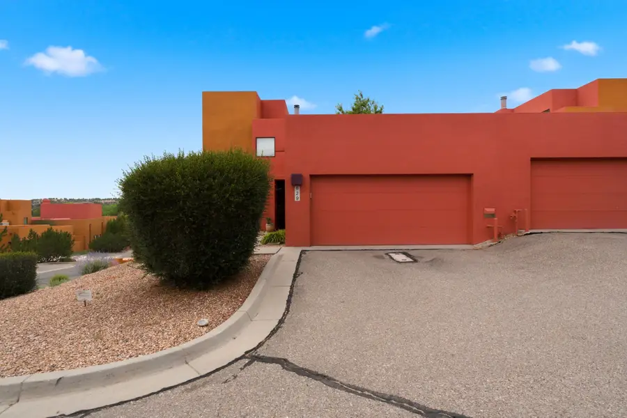629 Avenida Colima #629, Santa Fe, NM 87506 - #2