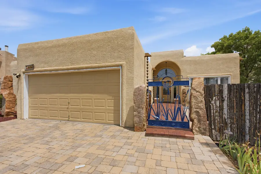 2701 La Silla Dorada, Santa Fe, NM 87505 - #2