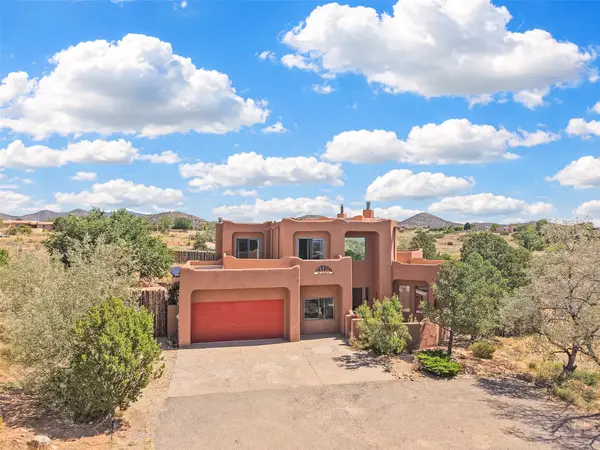 5 Sombra Court, Santa Fe, NM 87508