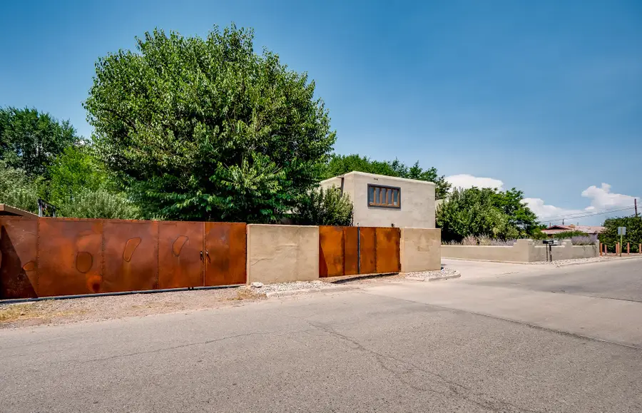 428 Camino Santa Cruz, Espanola, NM 87532 - #2