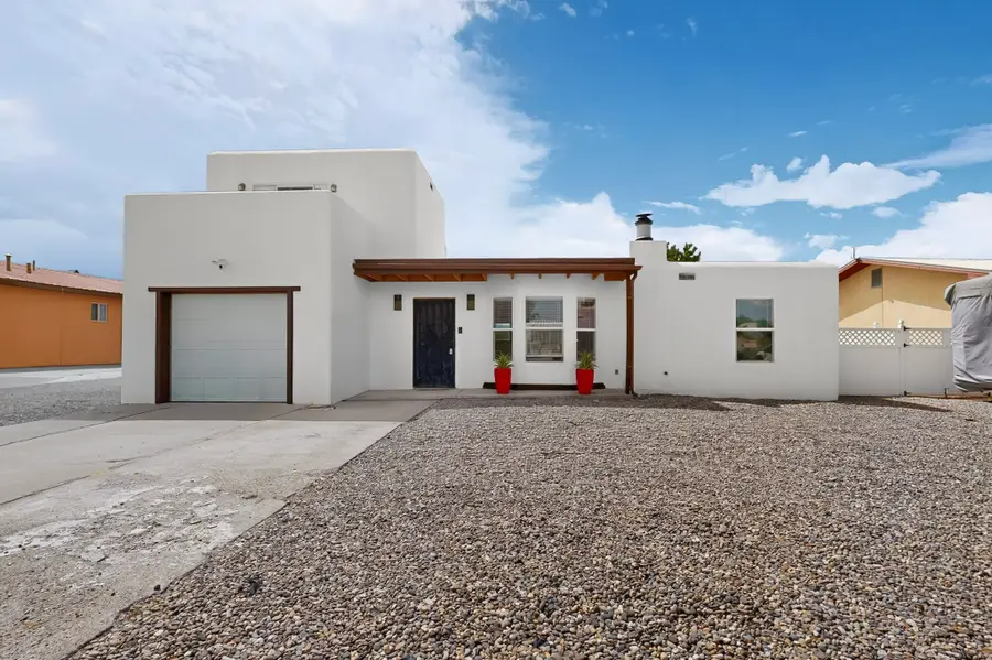 944 E Pueblo, Espanola, NM 87532 - #2