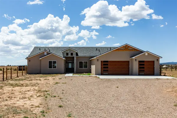 8 Northland Meadows Place, Edgewood, NM 87015